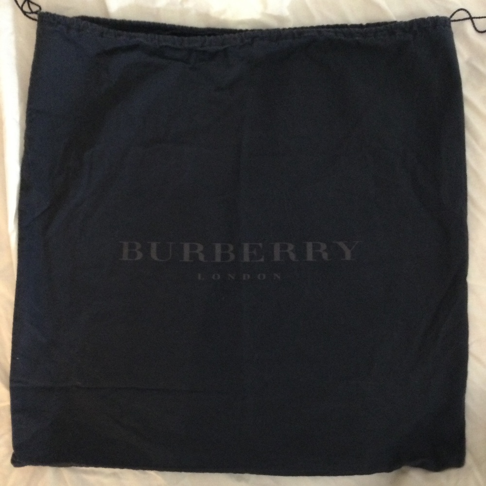 Burberry duster bag